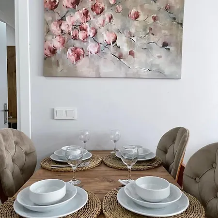 Cetkin Exclusive Lejlighed